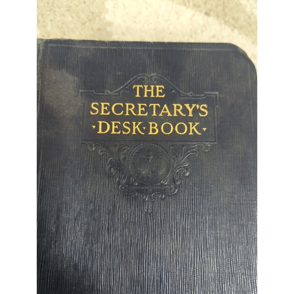 The Secretary's Desk Book 1932 Thomas Kite Brown John C Winston Comp‎ EXCELLENT